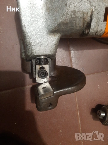 Машини за домашна употреба, снимка 5 - Бормашини - 53590393