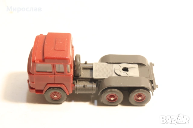 WIKING H0 1/87 MAGIRUS ВЛЕКАЧ КАМИОН ТИР МОДЕЛ КОЛИЧКА, снимка 2 - Колекции - 53837931