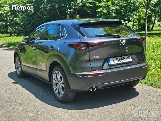 Продавам Mazda CX-30 2.0  M-Hibrid Exclusive – Бензин – , снимка 3 - Автомобили и джипове - 50596170