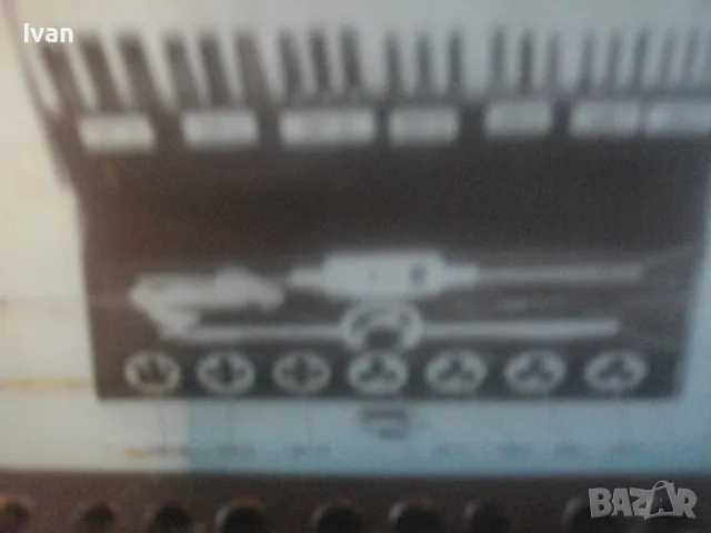 М3-М12 РЕЗБОНАРЕЗНИ МЕТЧИЦИ И ПЛАШКИ НЕПЪЛЕН КОМПЛЕКТ В МЕТАЛНА КУТИЯ СТАРО КАЧЕСТВО ЗА РЕЗБИ, снимка 9 - Други инструменти - 49775037