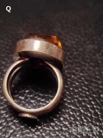 сребърен пръстен с кехлибар , снимка 3 - Пръстени - 50277280