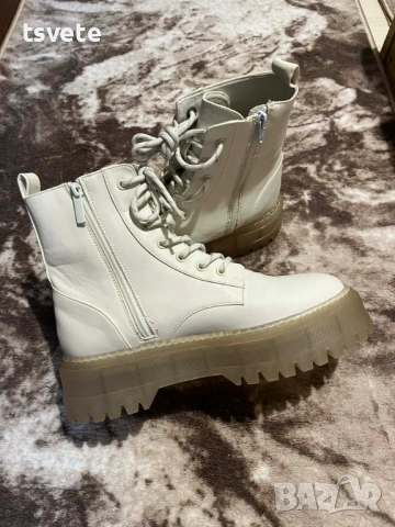 Чисто нови боти Bershka , снимка 5 - Дамски боти - 54172840