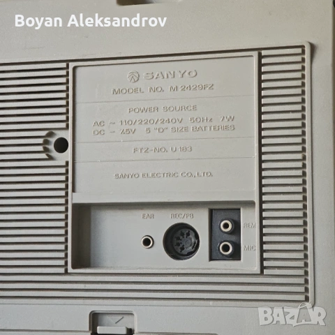 SANYO M2429FZ – винтидж радио‑касетофон, 1982г., снимка 9 - Радиокасетофони, транзистори - 53647879