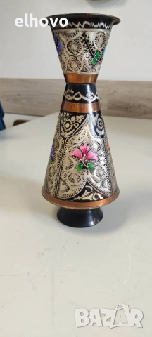 Медна ваза, снимка 3 - Антикварни и старинни предмети - 45977079