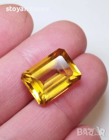 Рядък голям 15.39кт естествен жълт цитрин – VVS чистота, емералд кът, Африка! Нов!, снимка 3 - Други - 53562951