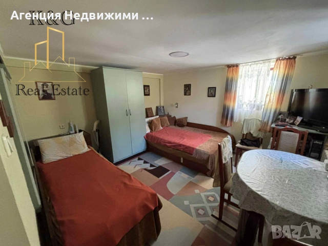 Две къщи в един двор и заведение, снимка 7 - Къщи - 51521752