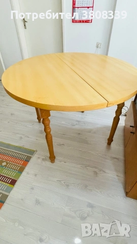 Кръгла маса за хранене