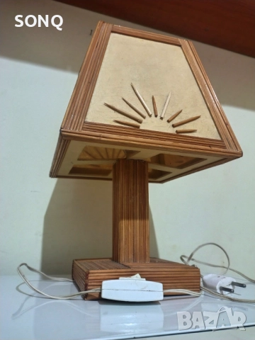 Интересна Стара Дървена Настолна Лампа, снимка 3 - Антикварни и старинни предмети - 52961030