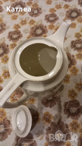 Порцеланова кана, снимка 4 - Сервизи - 53703076