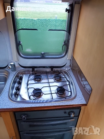 Каравана Elddis Avante 482 в перфектно състояние цена 6000€, снимка 12 - Каравани и кемпери - 53100645