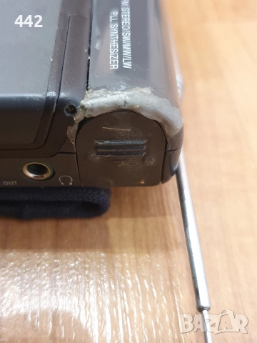 Sony ICF-SW100, снимка 10 - Радиокасетофони, транзистори - 52955163