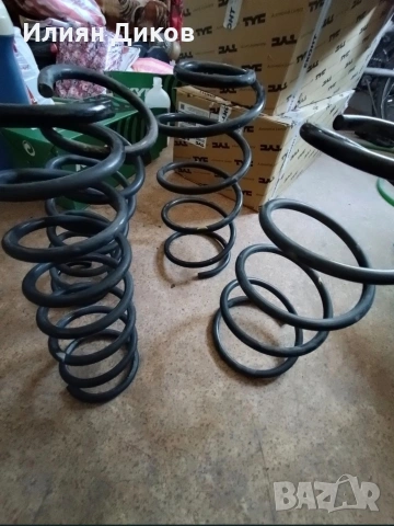 пружини за Мазда 3 , снимка 4 - Части - 47704679