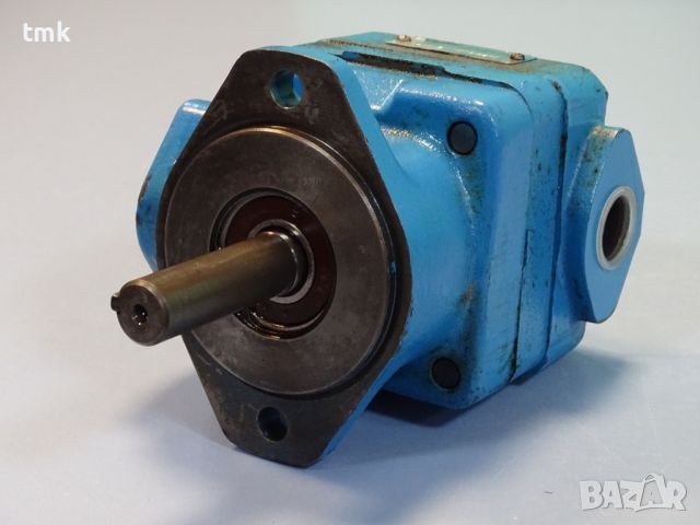 Хидравлична помпа Vickers V210 9W 1A12S214 Hydraulic vane pump, снимка 6 - Резервни части за машини - 46673682