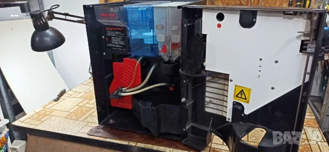 Еспресо Кафе машина / Кафемашина /кафеавтомат / кафе автомат, снимка 7 - Кафемашини - 51314848