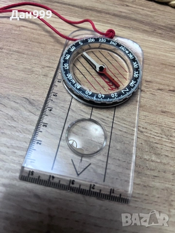 Шведски компас Silva