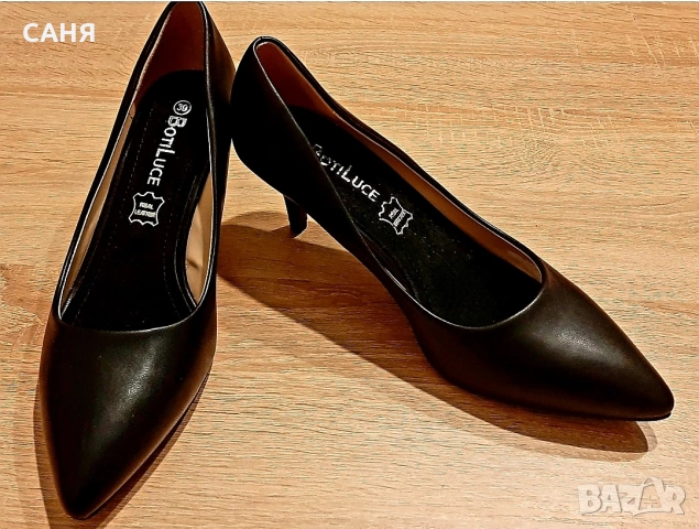 Стилни обувки на ток и боти