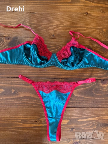 Дамски комплект сутиен 75Б и прашки Размер М 