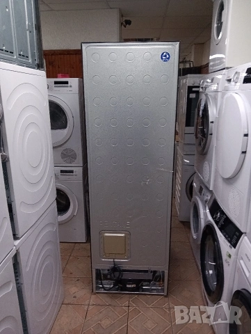 Чисто нов черен хладилник с фризер Gorenje No Frost А+++ с две години гаранция!, снимка 9 - Хладилници - 53832740