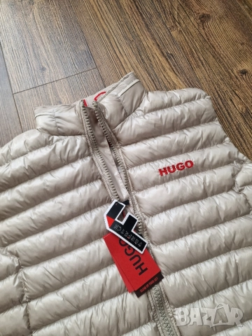 Страхотна мъжка грейка елек HUGO BOSS Размери S , M, L, XL, 2XL , снимка 3 - Якета - 51470863