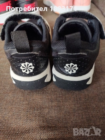 Детски маратонки на Найк , снимка 6 - Детски маратонки - 51941083