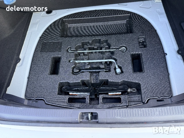 Toyota Camry 2.5 Hybrid AXVH71, двигател A25A-FXS,  218 кс., автоматик, 34 000 км., 2023 г, Тойота К, снимка 9 - Автомобили и джипове - 53990077