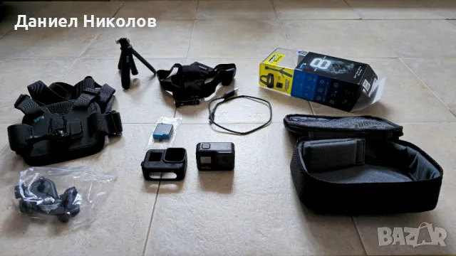 GoPro Hero8 Black + допълнителни аксесоари, снимка 1 - Камери - 49178210