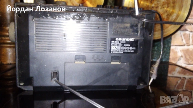 Радиокасетофон Grundig, снимка 3 - Радиокасетофони, транзистори - 54015664