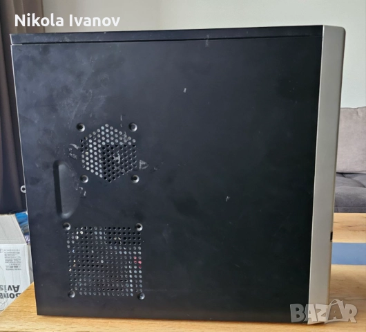 Компютърна кутия - PC Case ATX mid tower, снимка 4 - Захранвания и кутии - 52332404