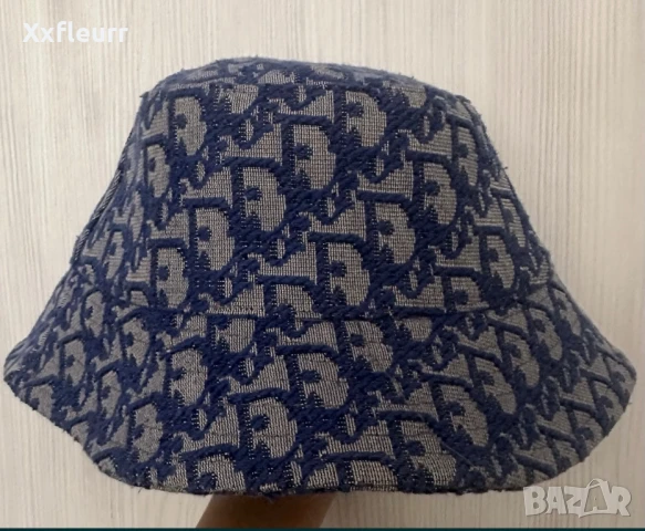 Синя шапка, снимка 2 - Шапки - 51006519