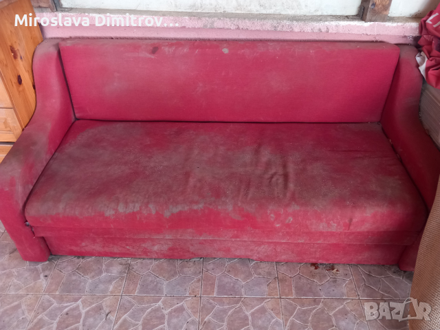 Употребяван разтегателен диван, снимка 1 - Дивани и мека мебел - 44980219