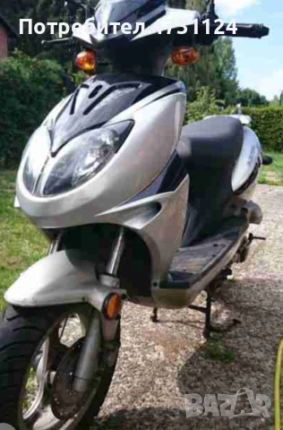 Продавам скутер фаф много добро састоъание