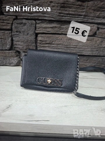 Дамска кожена чанта GUESS 