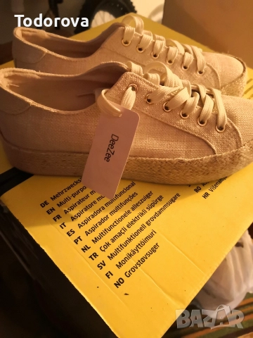 Дамски спортни еспадрили 40, снимка 2 - Маратонки - 52773304