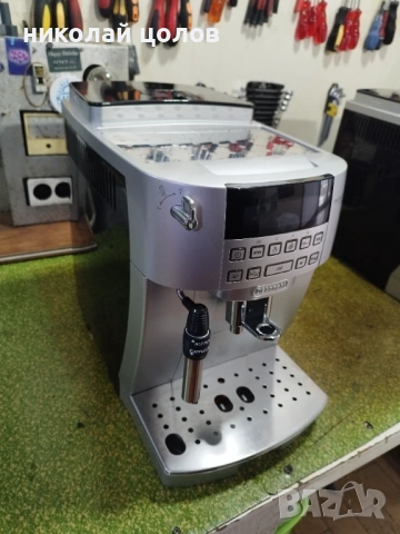 Кафемашина Delonghi Magnifica S Plus , снимка 4 - Кафемашини - 53451371