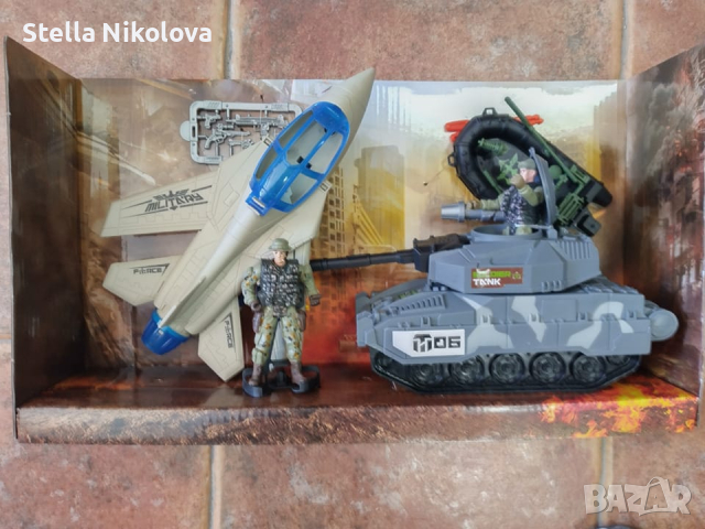 Детски комплект танк,самолет и войници - Милитари 1, снимка 2 - Коли, камиони, мотори, писти - 44525684