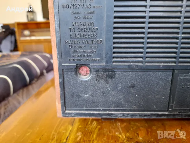 Радио,Радиоприемник Селена,Selena B211 #2, снимка 4 - Антикварни и старинни предмети - 49842372