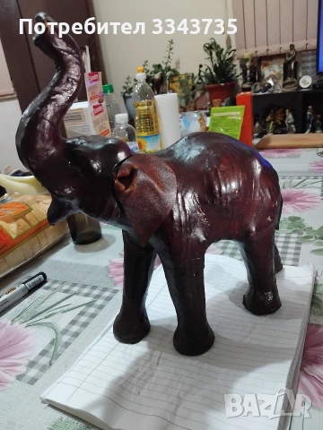 Фигура на слон покрита с естествена кожа., снимка 3 - Антикварни и старинни предмети - 53195297