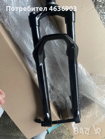 ЧИСТО НОВА вилка rockshox 35 