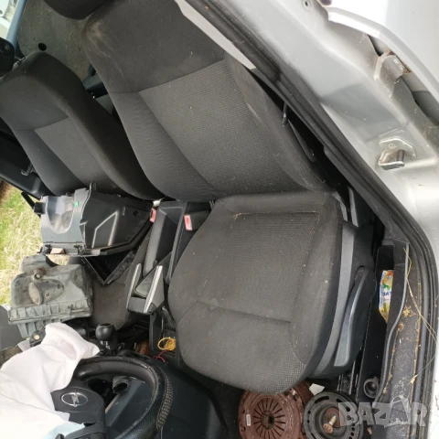 Салон за Опел Зафира Б / седалки Опел зафира Б, снимка 8 - Части - 40864127