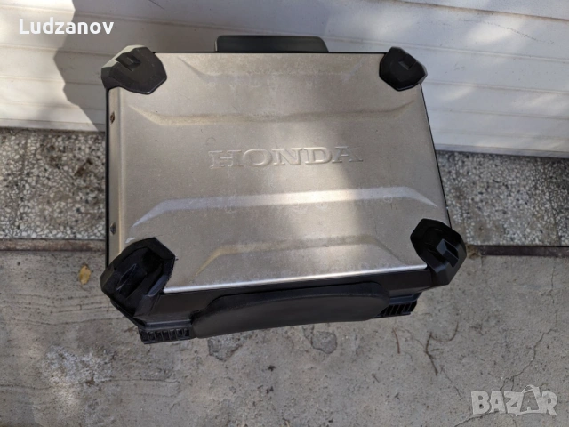 Куфар/ Box / Top-case Honda