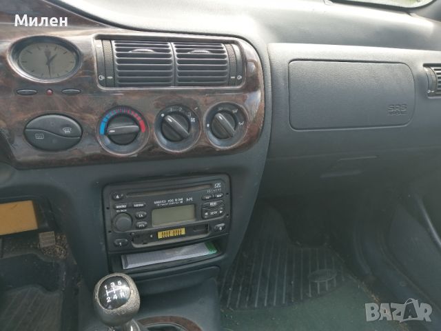 Ford escort 1.6L,  16V, Ghia, снимка 9 - Автомобили и джипове - 45114731