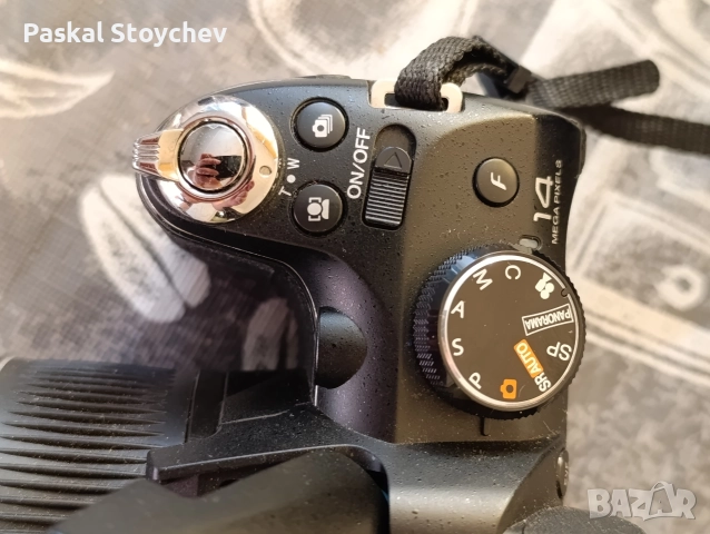 Фотоапарат Fujifilm Finepix S4000, снимка 3 - Фотоапарати - 52925974