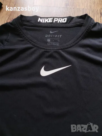 Nike Pro Dri-FIT T-Shirt - страхотна мъжка тениска S КАТО НОВА, снимка 2 - Тениски - 50180948
