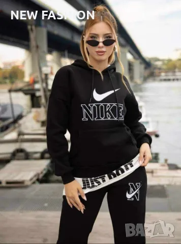 Дамски Ватирани Екипи: NIKE , снимка 7 - Спортни екипи - 47776429