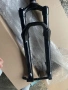ЧИСТО НОВА вилка rockshox 35 , снимка 1