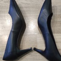 Дамски обувки и сандали - към покупка по обява, снимка 2 - Дамски ежедневни обувки - 45278513