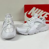 Nike Air Huarache White, снимка 3 - Маратонки - 45539175
