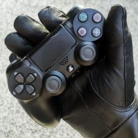 *ОРИГИНАЛЕН* DUALSHOCK 4 Wireless Controller V2 (CUH-ZCT2E) Jet Black | EDGE Direct, снимка 1 - Аксесоари - 46041924