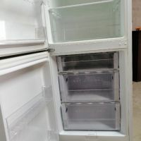 Хладилник с фризер Samsung, снимка 3 - Хладилници - 45408499