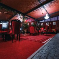 Луксозни червени таборетки 5бр ( хотел, заведение, бар ), снимка 2 - Столове - 45688852